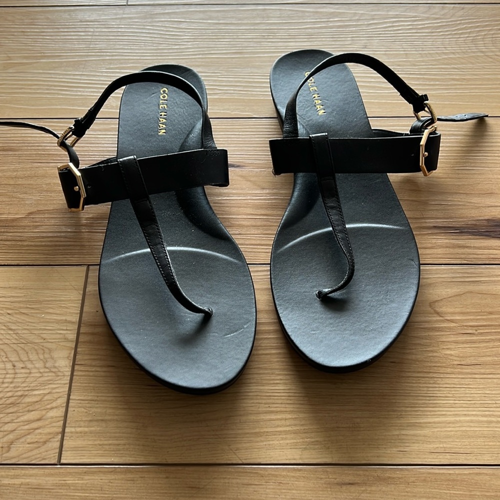 NWOT.  Cole Haan black leather sandals never worn ! Size 8